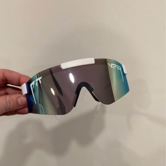 Miami nights polarized sunglasses. New!! Reflective colour. Padded nose. - Picture 7 of 10